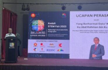 No photo description available.